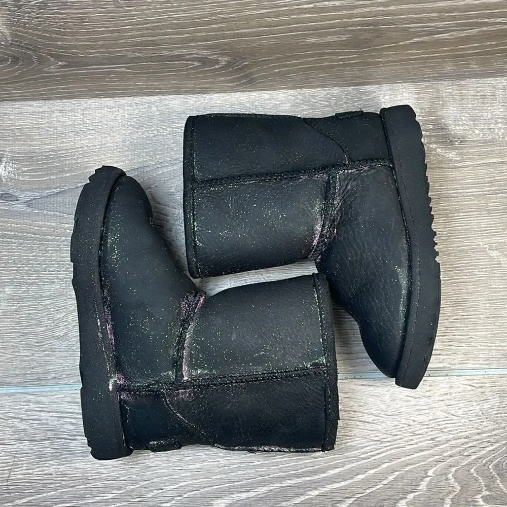 Ugg Kids Classic II Black Leather Sparkly Glitter Toddler Girl Sz 10 Winter Boot